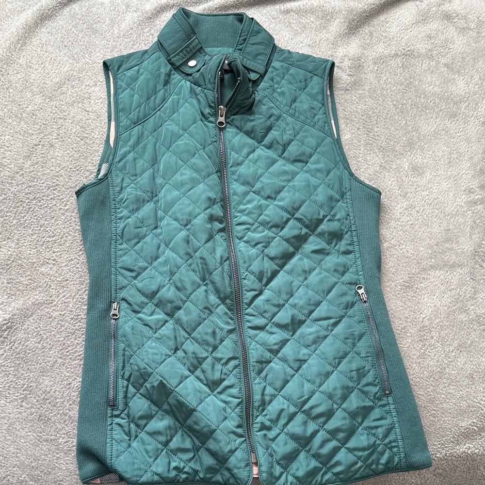 Hawthorn 41 Quilted Teal Sleeveless Vest - Zip Front
